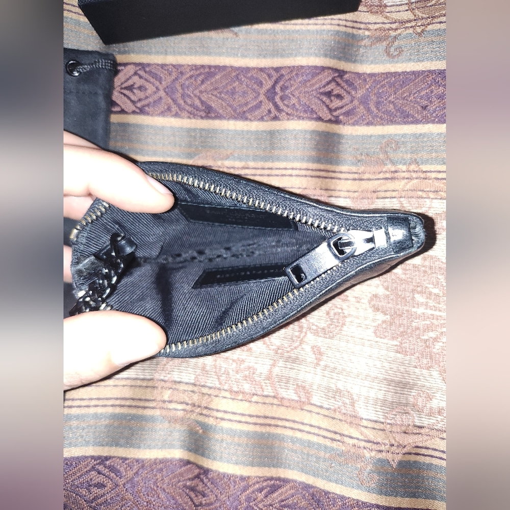 Saint Laurent Croc Embossed Key Pouch - Picture 5 of 7